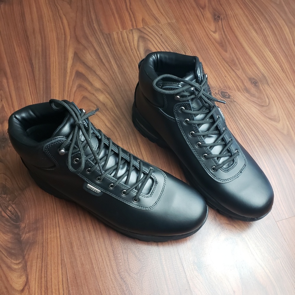 SOLD on Ebay New Mens Mountain Gear Boots Size 14 - Picture 6 of 8